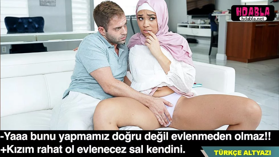 Annemle yatakta sohbet ederken bir anda durum değişti ve heyecanlandım.