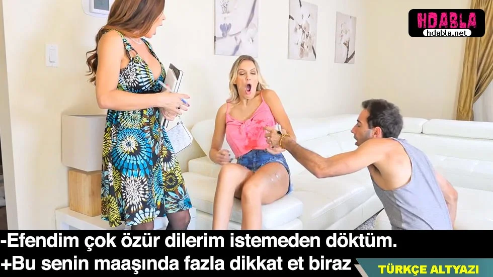 Asyalı annemle kerhanede karşılaştığımda şaşkına dönüp sinirlenmeden geçemedim.
