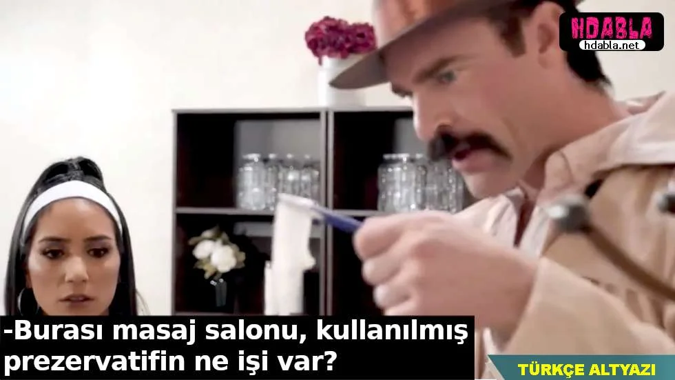 Fedakar Anne, oğlunun erken boşalma sorununu çözmek için elinden geleni yaptı.