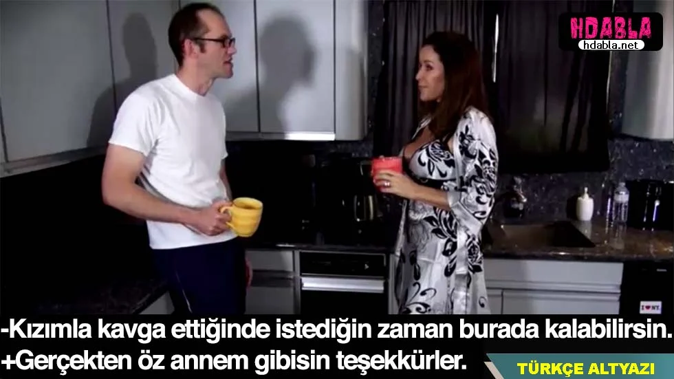Türbanlı komşu kızıyla şantaj yapıp istismar eden biri var