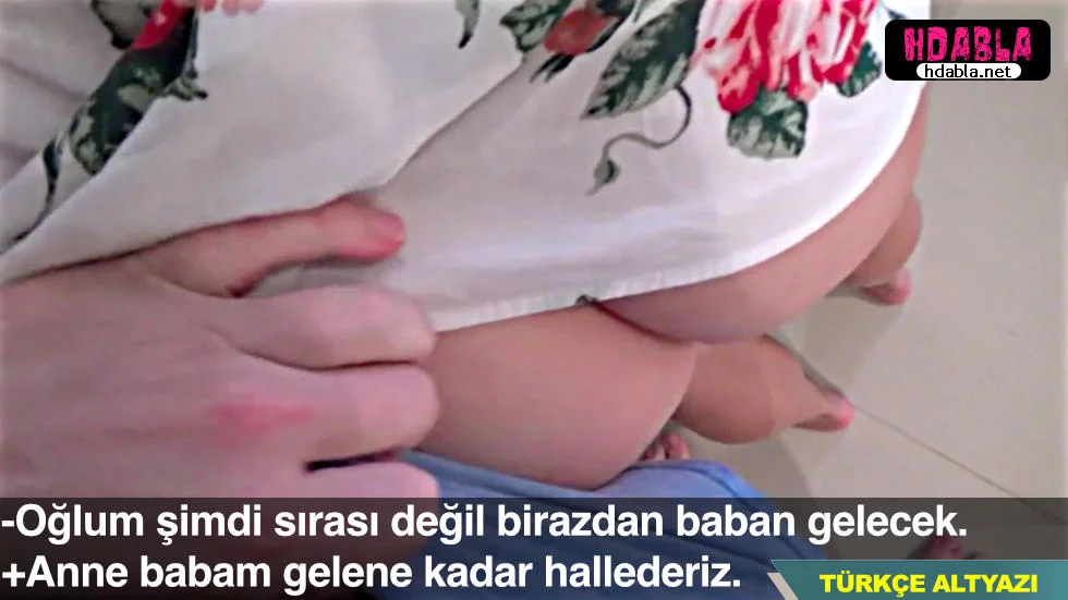 Baltaya sap olamayan oğlunu cinsel ihtiyaçları için kullanıyor.
