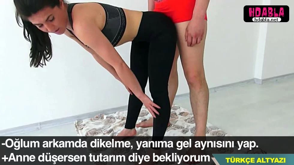 Arkadaşımın ilgisiz kaldığı eşine banyoda dikkat çektim.