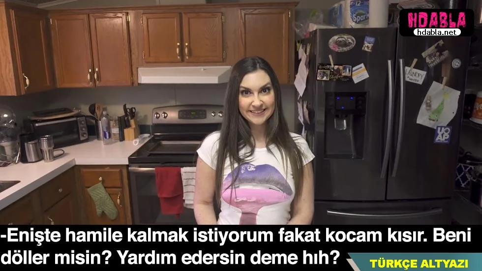 Doyumsuz kadın, kocasını kargocuyla aldatırken yakalandı.