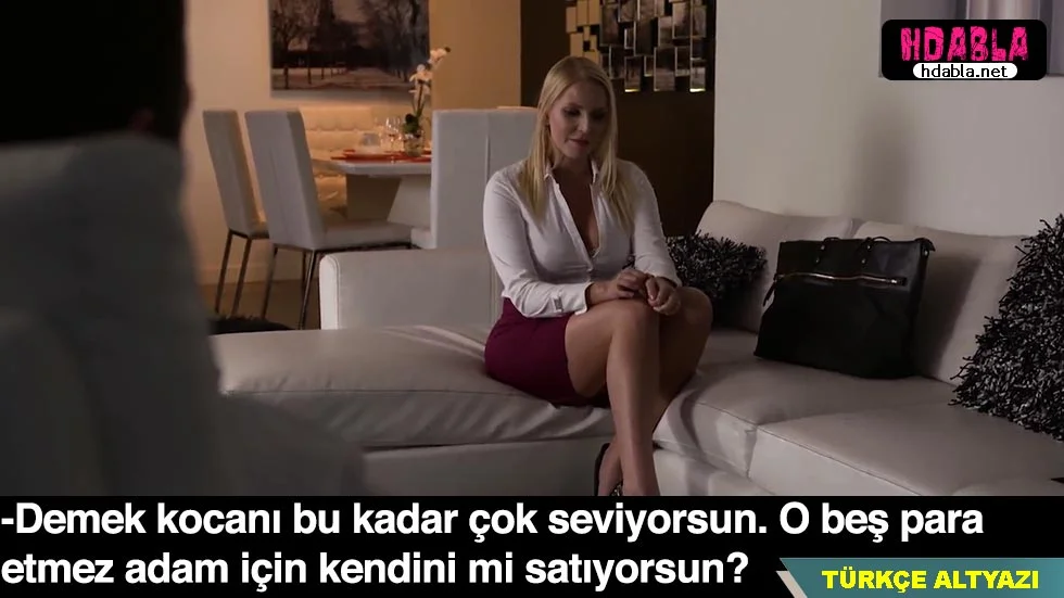 Cici annemi yakaladım, kendini okşarken dikizlerken altyazı.