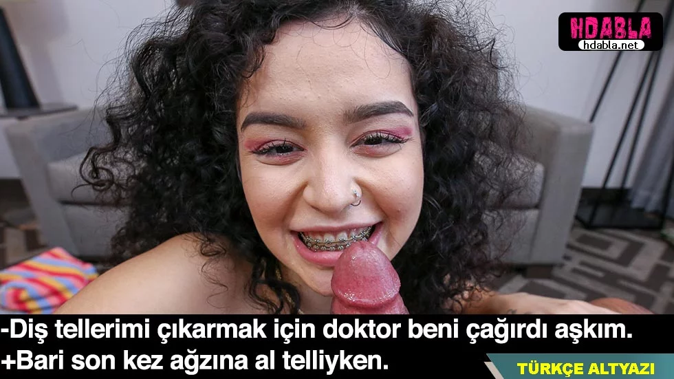 Annem uyurken odasına girerek ona istenmeyen davranışlarda bulundum.
